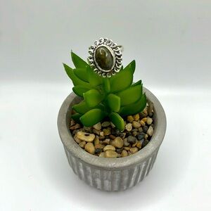 Sterling silver labradorite ring size 7 1/4